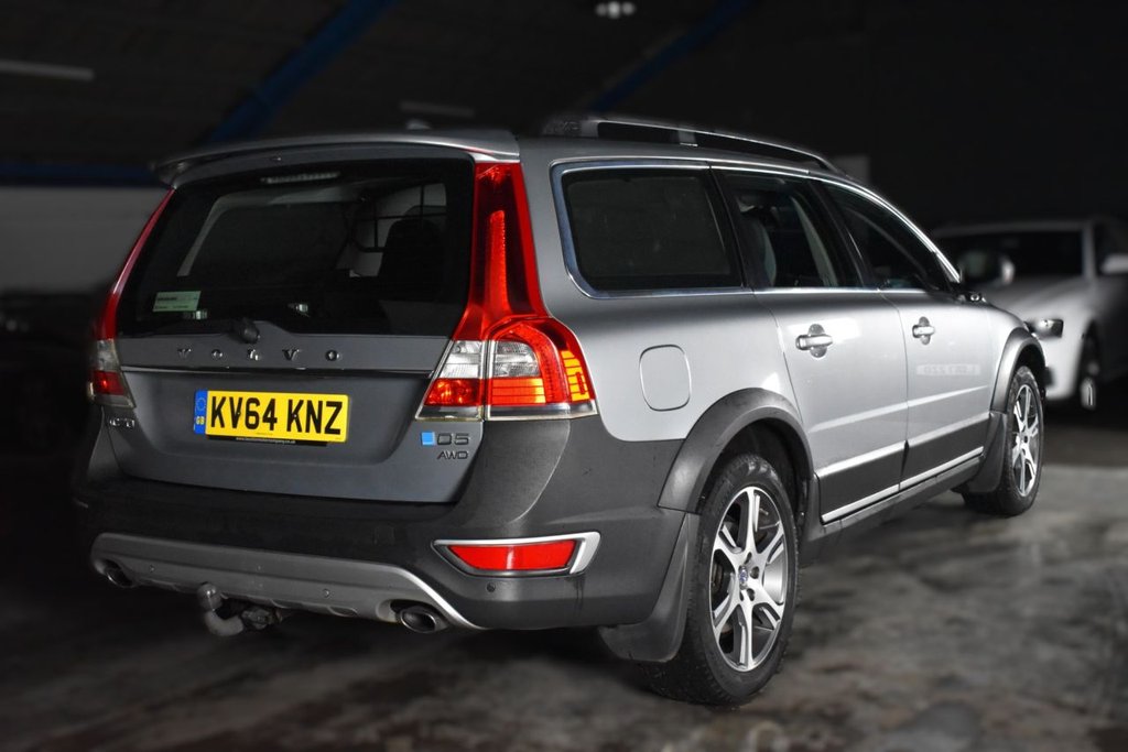 Used Volvo XC70 2014 for sale - 76740450: Photo 14