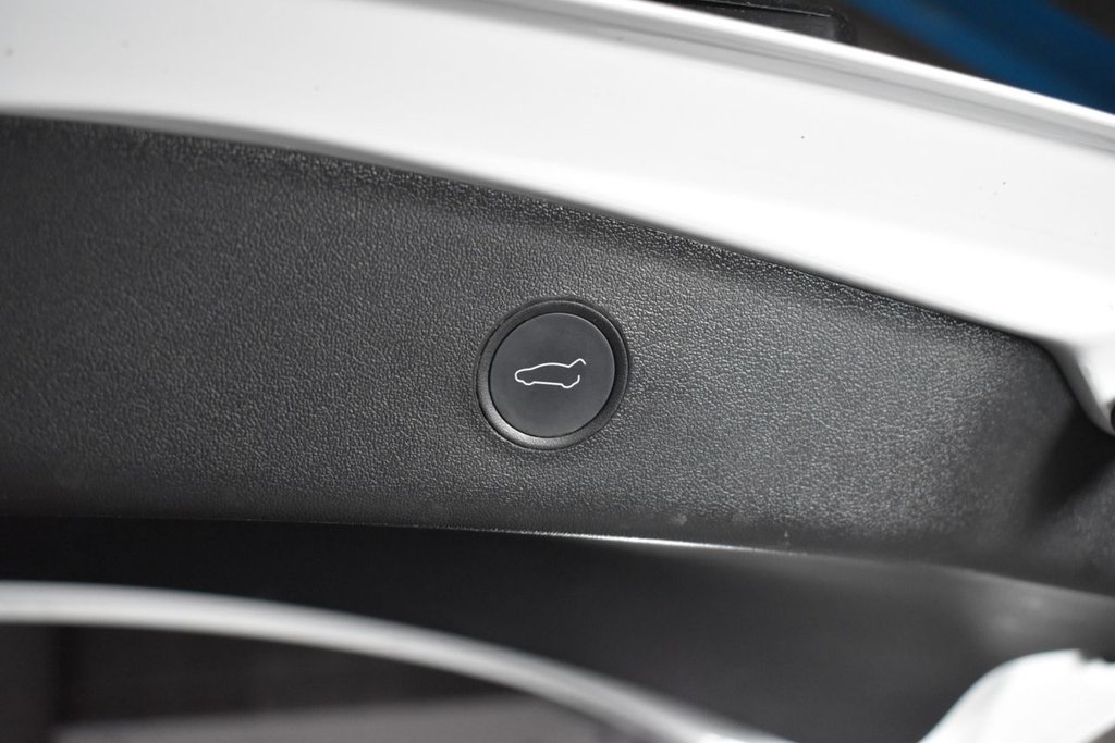 Used Tesla Model 3 2021 for sale - 78068465: Photo 14