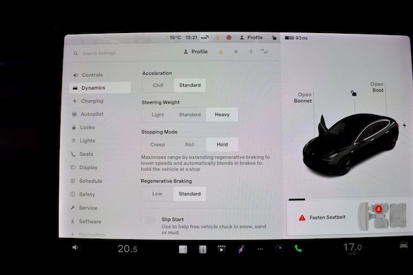 Used Tesla Model 3 2019 for sale - 76235375: Photo 28