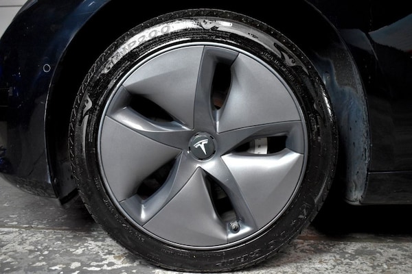 Used Tesla Model 3 2019 for sale - 76235375: Photo 35