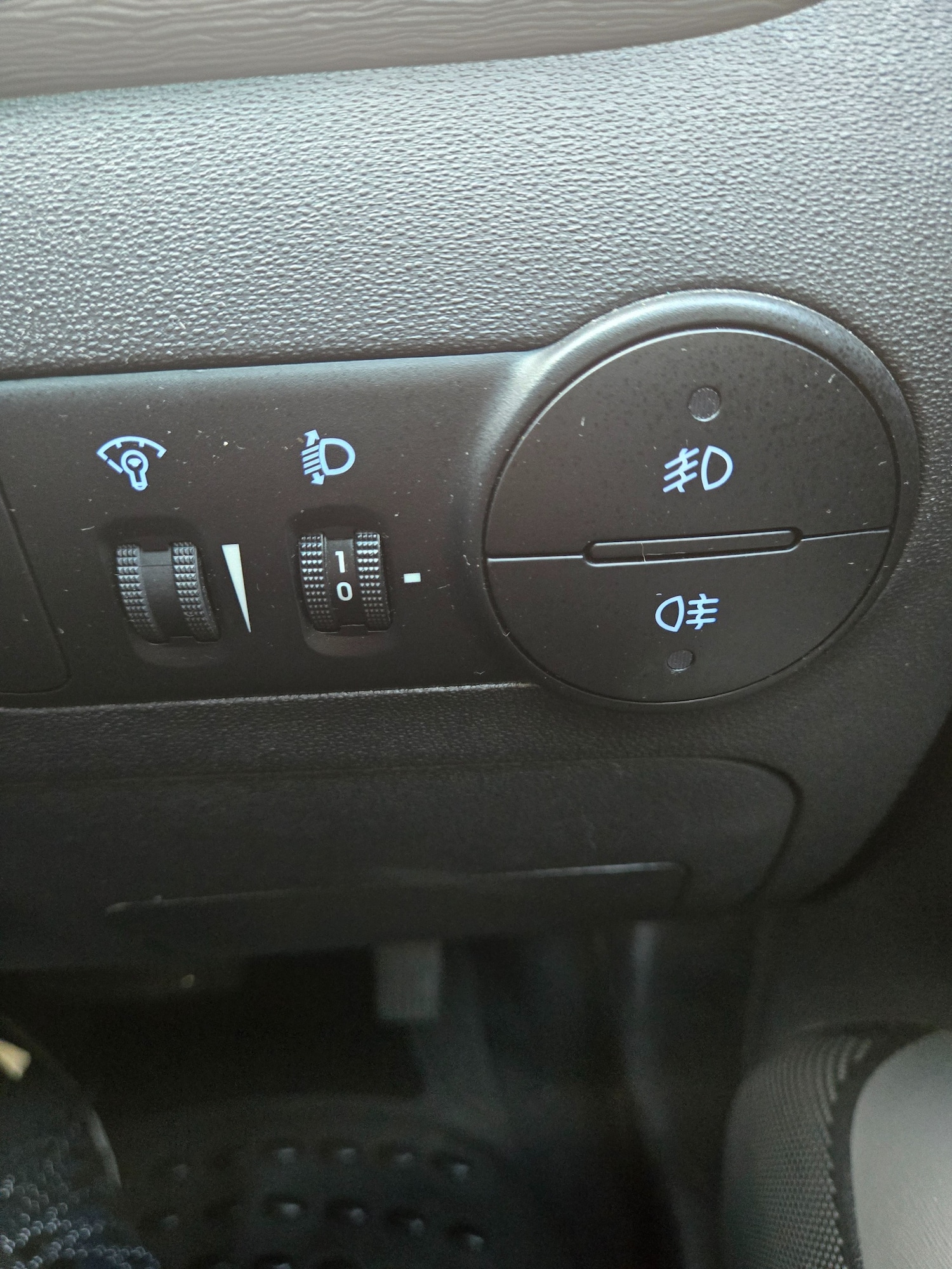 Used Hyundai i10 2011 for sale - 76366614: Photo 16