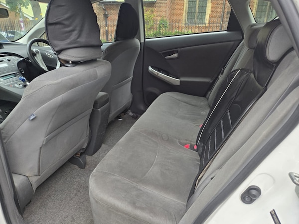 Used Toyota Prius 2010 for sale - 76289664: Photo 10