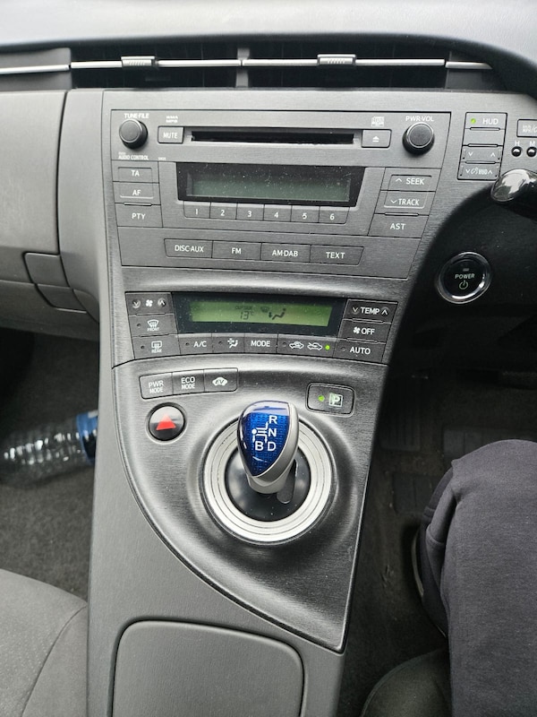 Used Toyota Prius 2010 for sale - 76289664: Photo 4