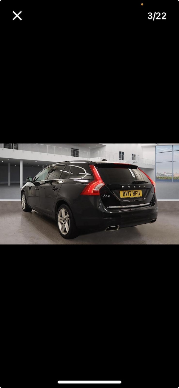 Used Volvo V60 2017 for sale - 76127536: Photo 2