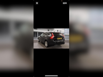 Used Volvo V60 2017 for sale - 76127536: Photo