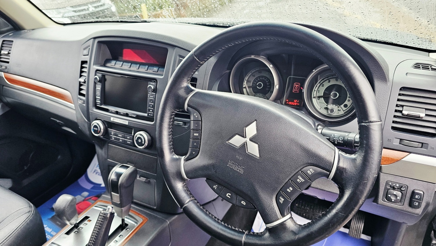 Used Mitsubishi Shogun 2014 for sale - 77285546: Photo 14