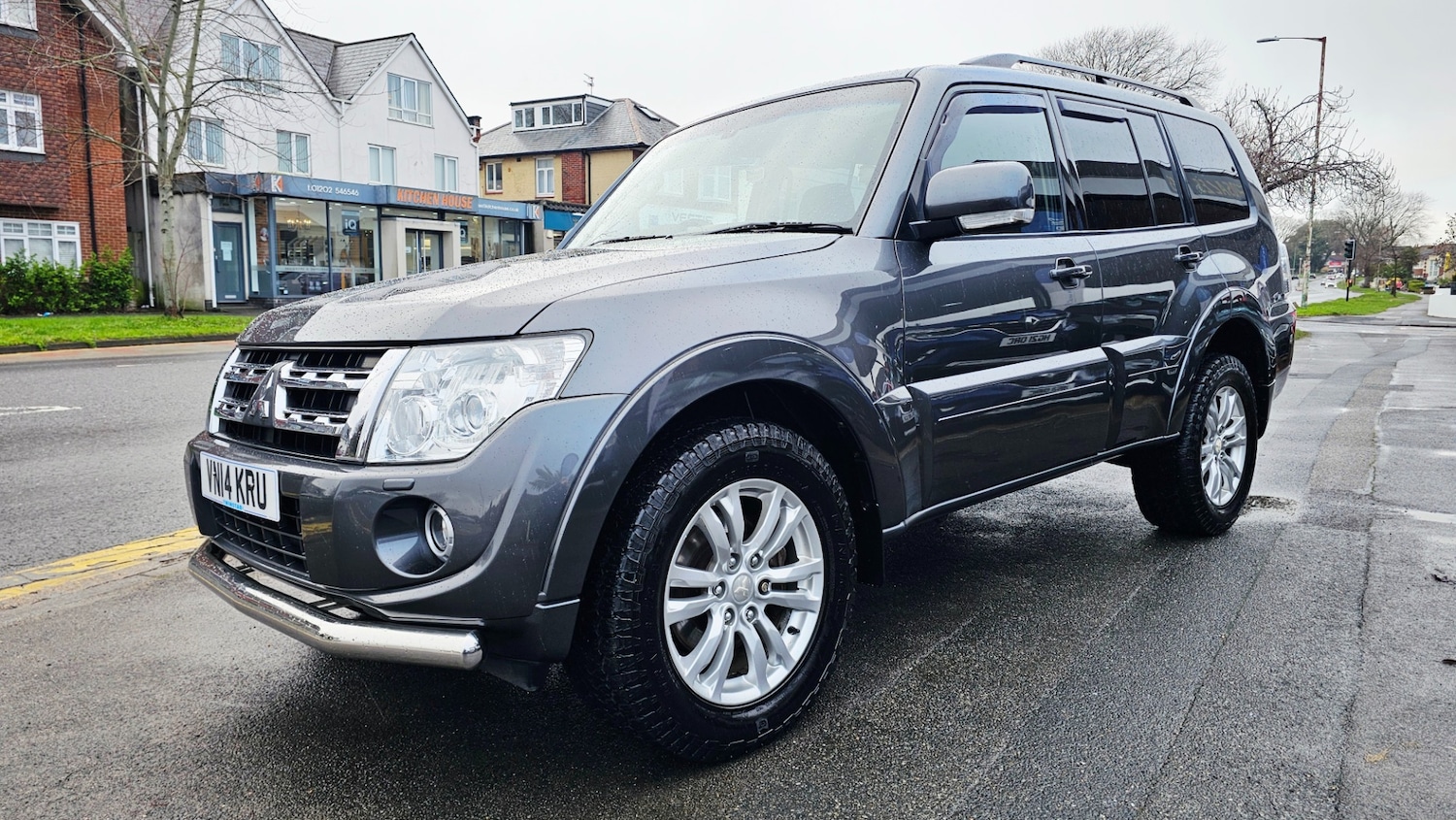 Used Mitsubishi Shogun 2014 for sale - 77285546: Photo 2
