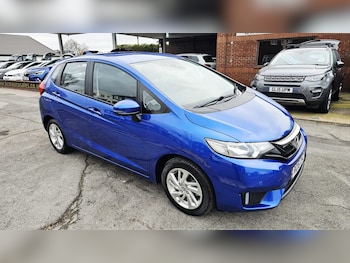 Used Honda Jazz 2016 for sale - 77367999: Photo