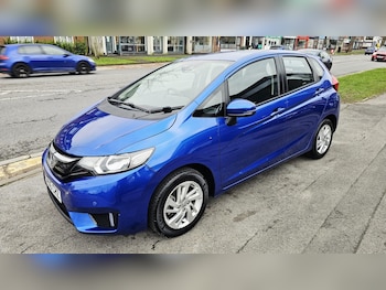 Used Honda Jazz 2016 for sale - 77367999: Photo