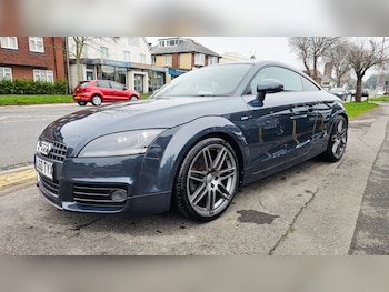 Used Audi TT 2010 for sale - 77822541: Photo