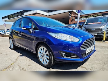 Used Ford Fiesta 2017 for sale - 79200709: Photo