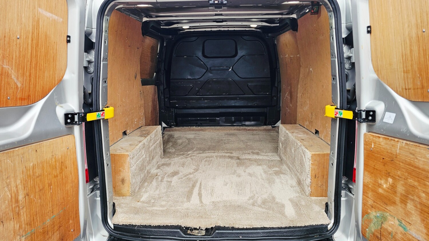 Used Ford Transit Custom 2021 for sale - 77823513: Photo 25