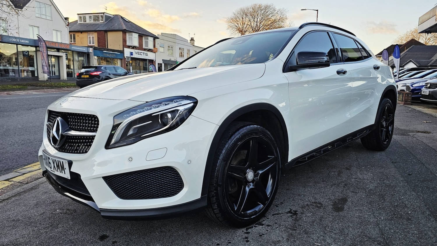 Used Mercedes-Benz GLA 2016 for sale - 76726054: Photo 4