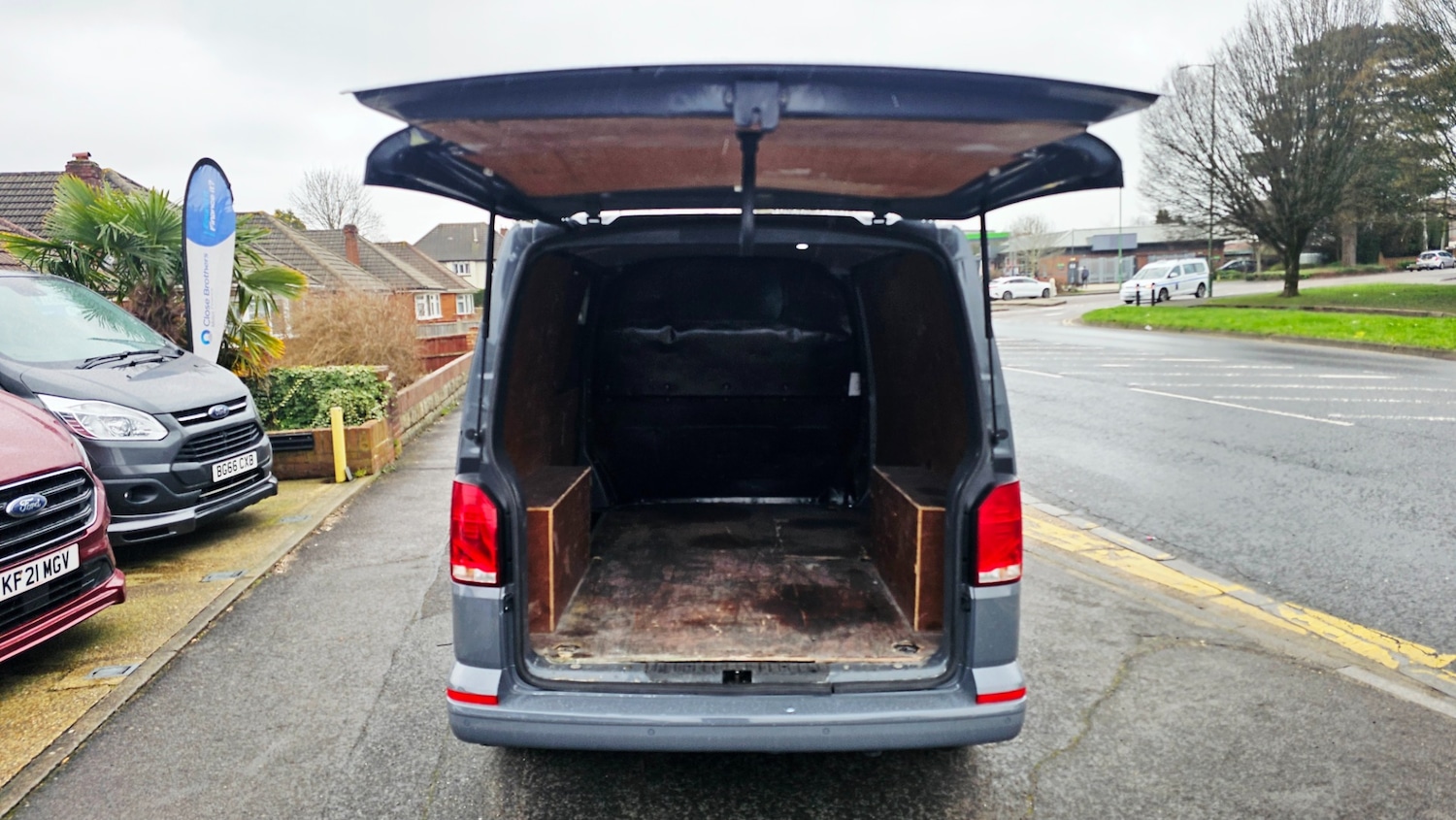 Used Volkswagen Transporter 2020 for sale - 77630030: Photo 24