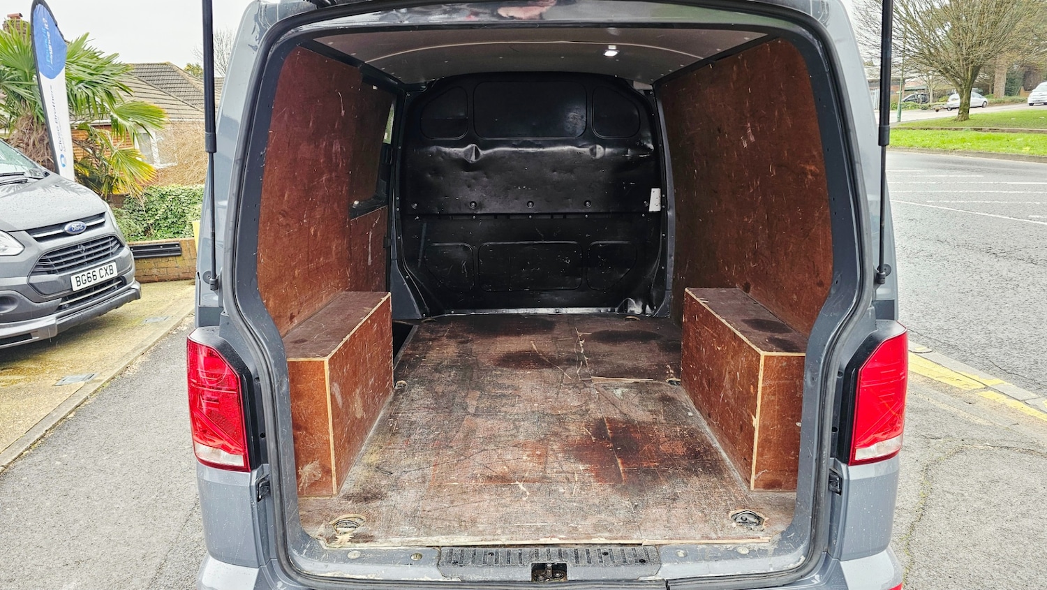 Used Volkswagen Transporter 2020 for sale - 77630030: Photo 25