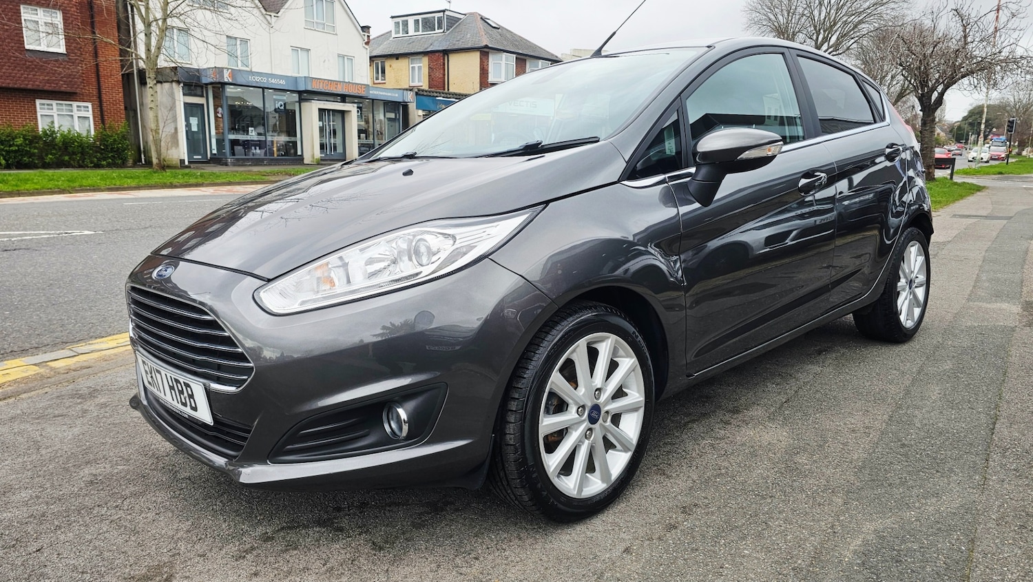 Used Ford Fiesta 2017 for sale - 77629738: Photo 2
