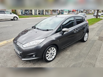 Used Ford Fiesta 2017 for sale - 77629738: Photo