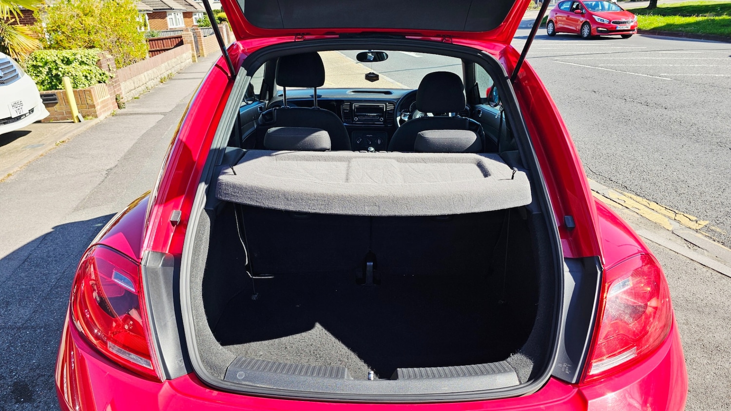 Used Volkswagen Beetle 2013 for sale - 78155619: Photo 23