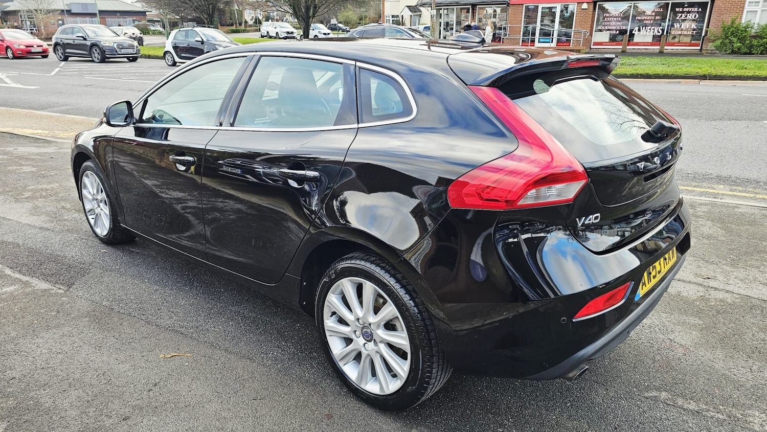 Used Volvo V40 2016 for sale - 77247805: Photo 11