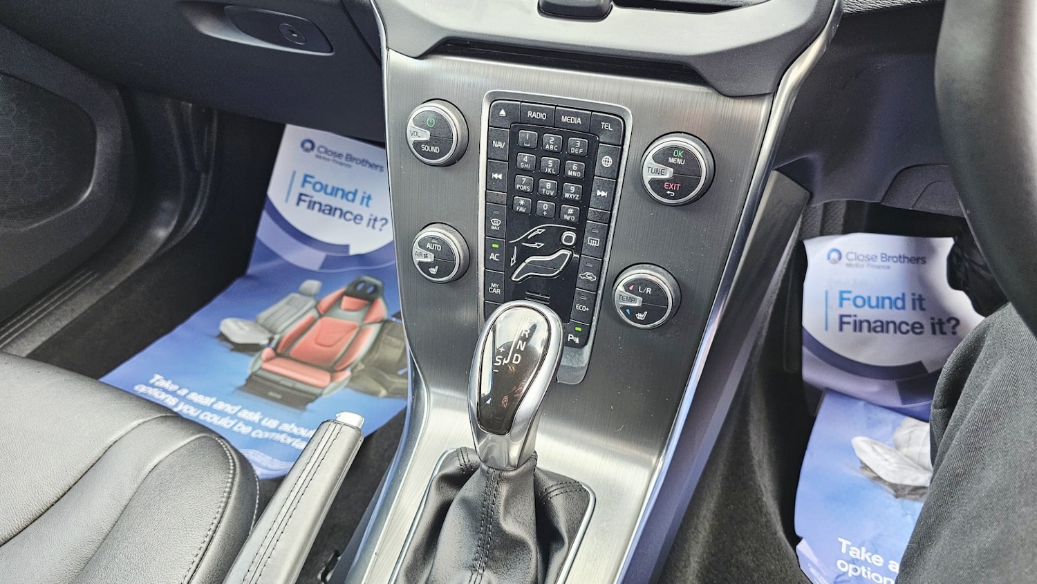 Used Volvo V40 2016 for sale - 77247805: Photo 17