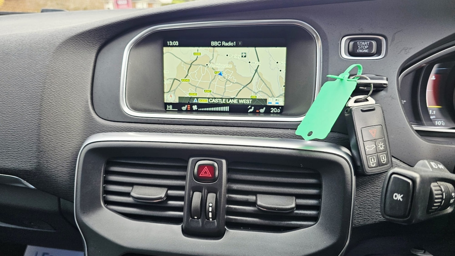 Used Volvo V40 2016 for sale - 77247805: Photo 18