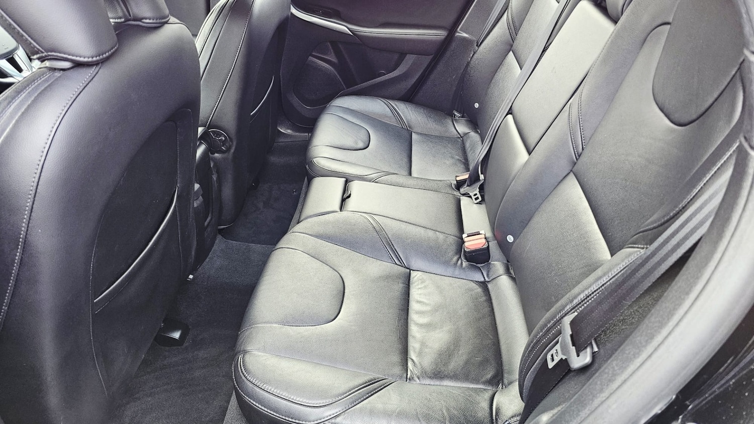 Used Volvo V40 2016 for sale - 77247805: Photo 22