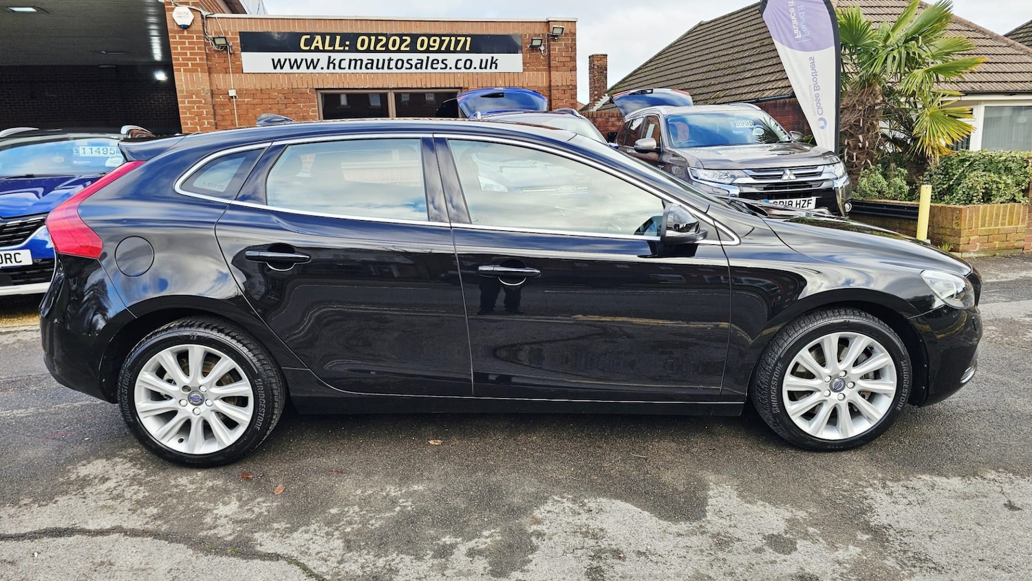 Used Volvo V40 2016 for sale - 77247805: Photo 5