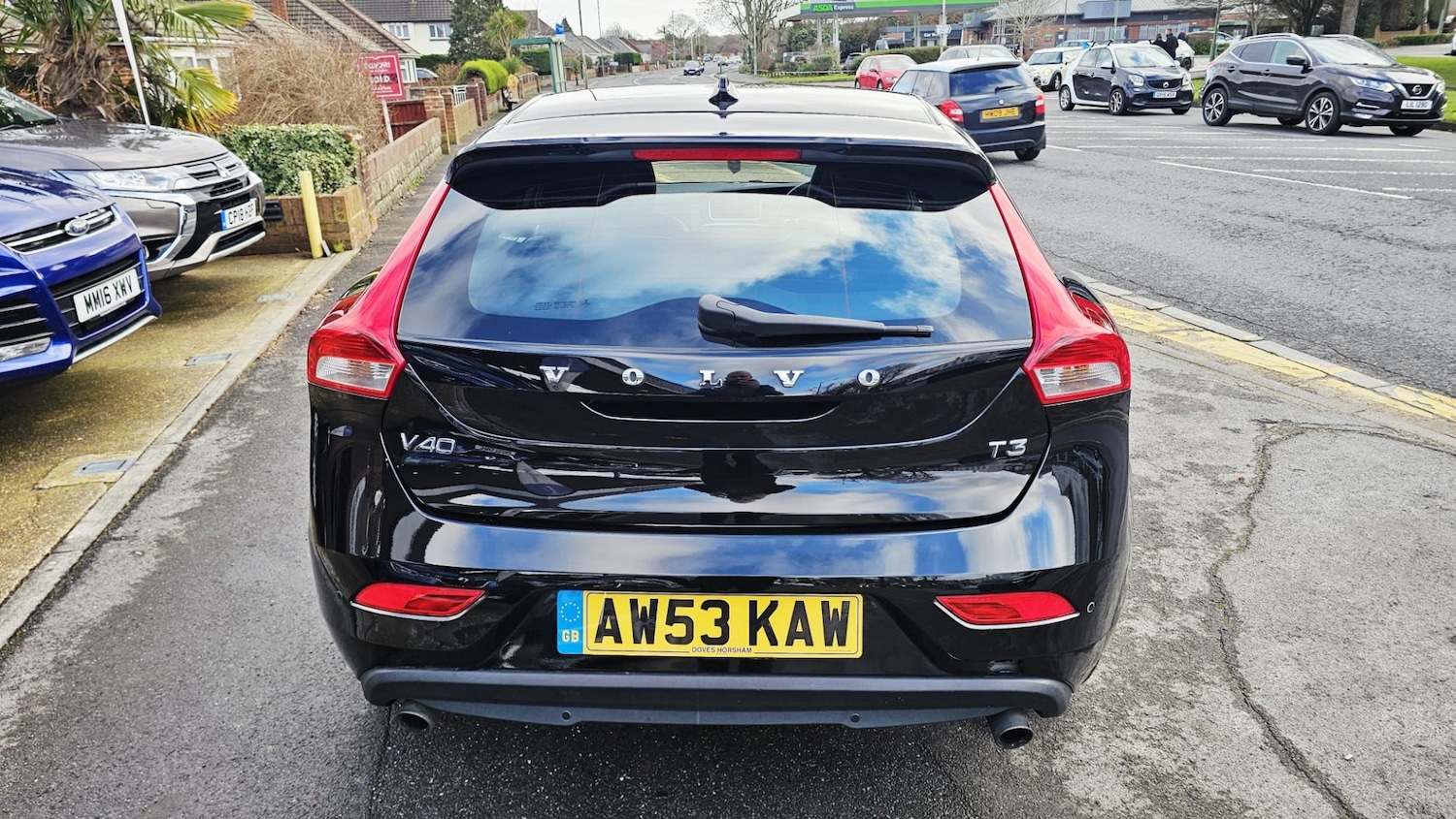 Used Volvo V40 2016 for sale - 77247805: Photo 8