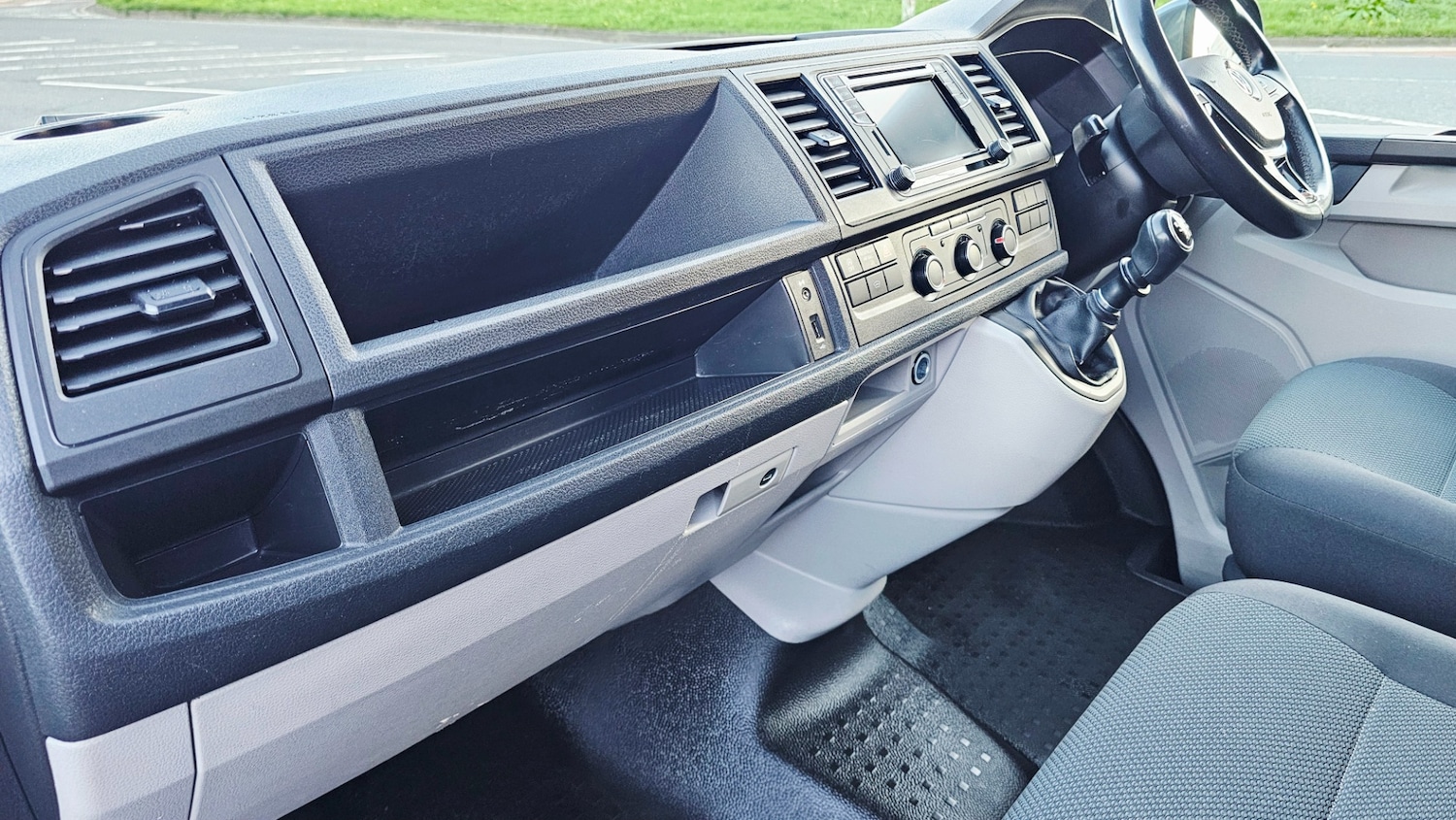 Used Volkswagen Transporter 2019 for sale - 77897951: Photo 16