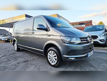 Used Volkswagen Transporter 2019 for sale - 77897951: Photo