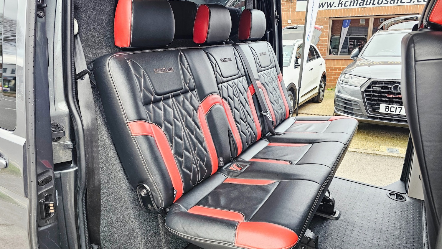 Used Volkswagen Transporter 2016 for sale - 77567651: Photo 22