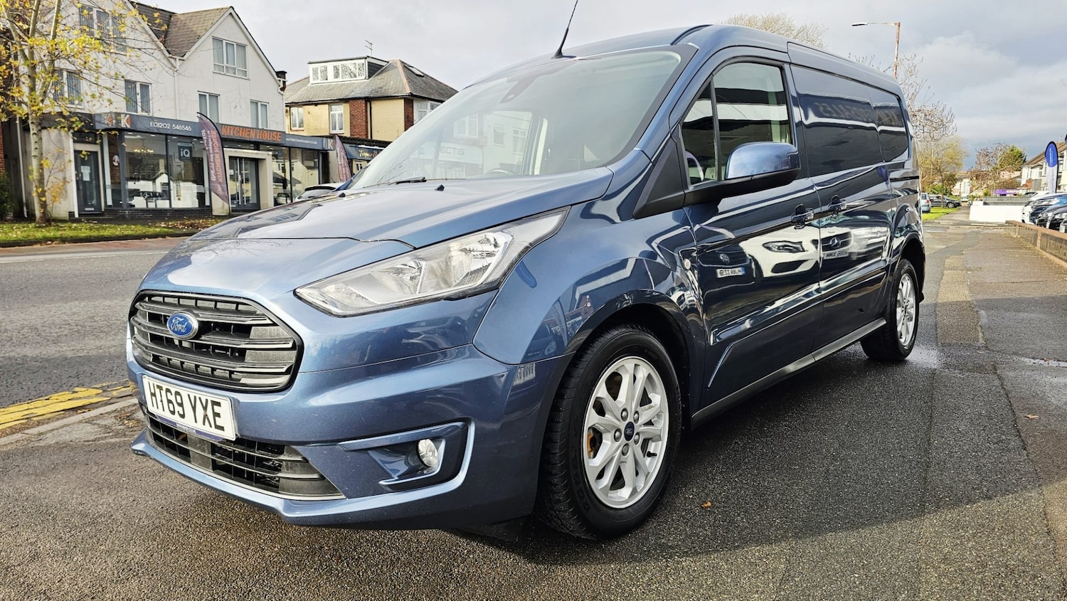 Used Ford Transit Connect 2020 for sale - 76706208: Photo 2