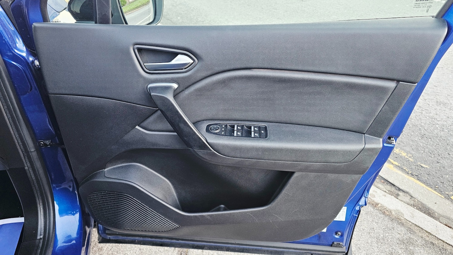 Used Renault Captur 2021 for sale - 77233822: Photo 29