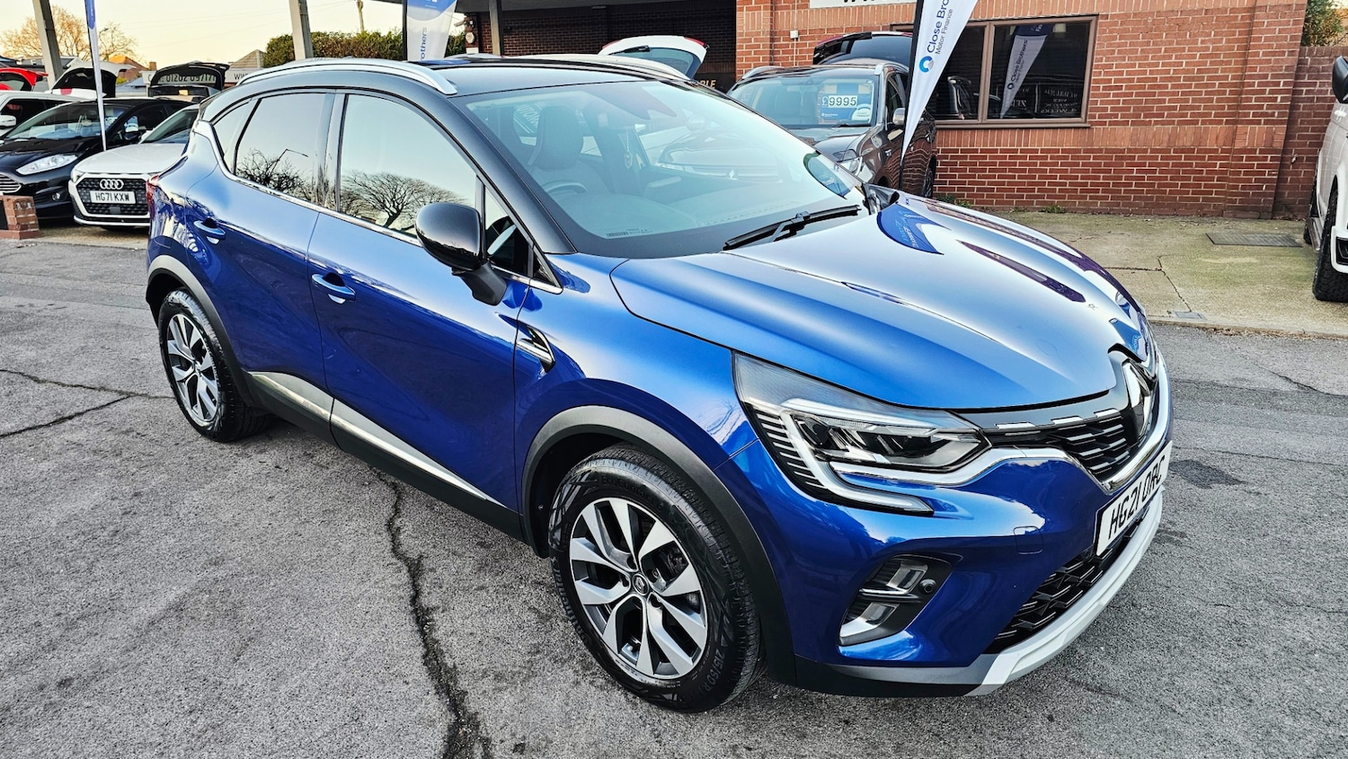 Used Renault Captur 2021 for sale - 77233822: Photo 3