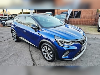 Used Renault Captur 2021 for sale - 77233822: Photo