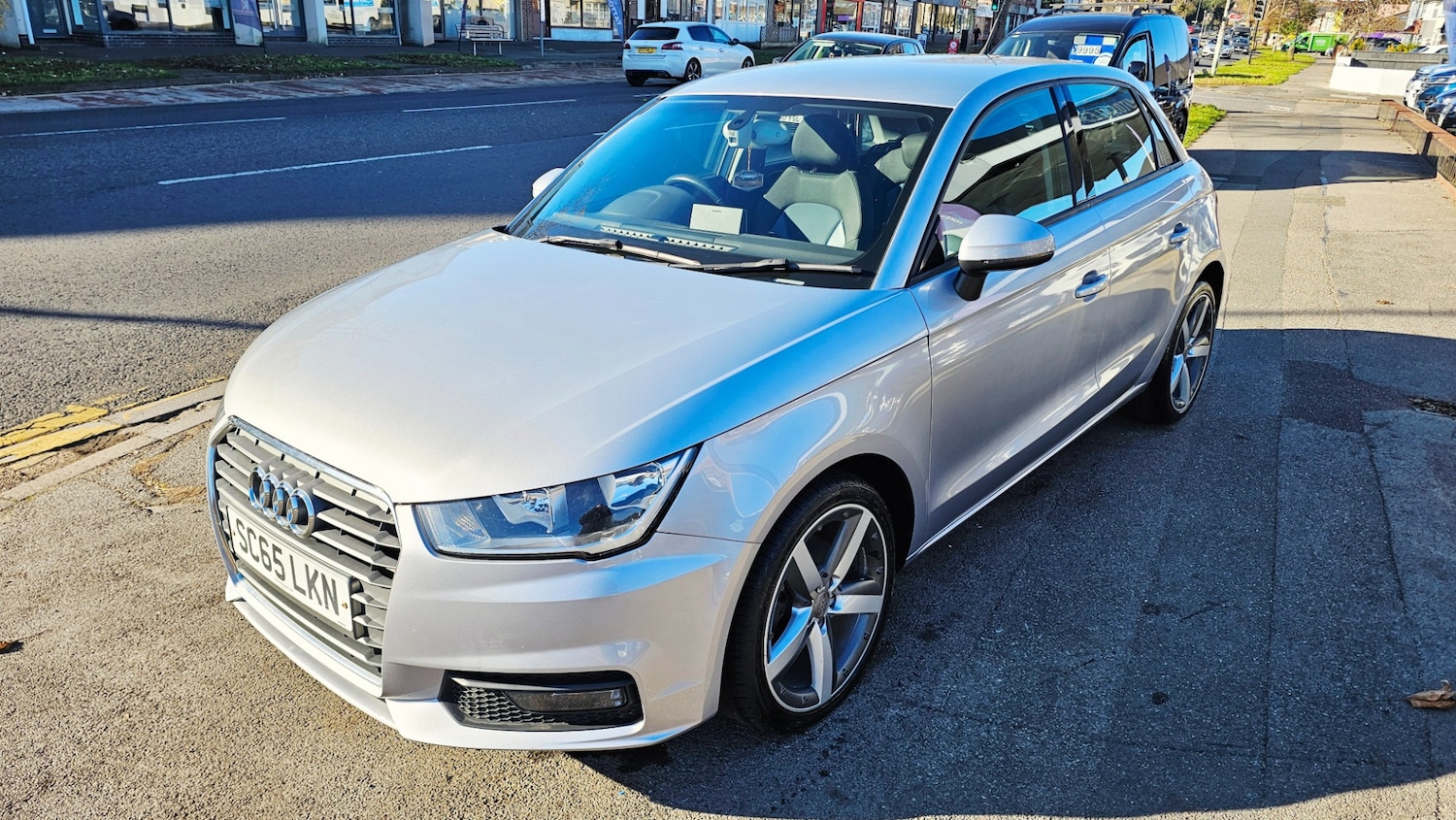 Used Audi A1 2015 for sale - 76726049: Photo 2