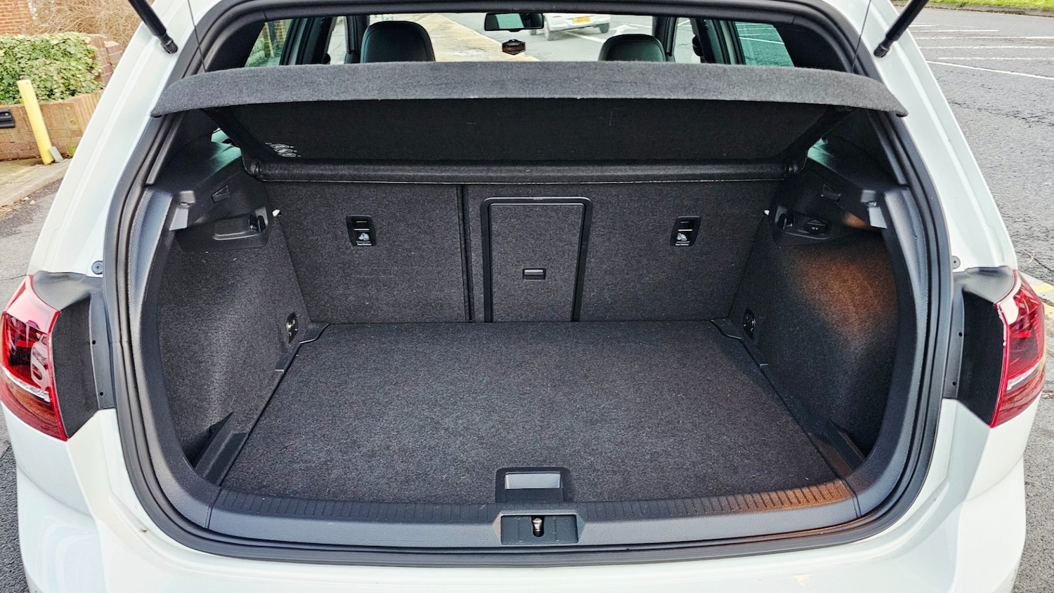 Used Volkswagen Golf 2016 for sale - 76908864: Photo 29