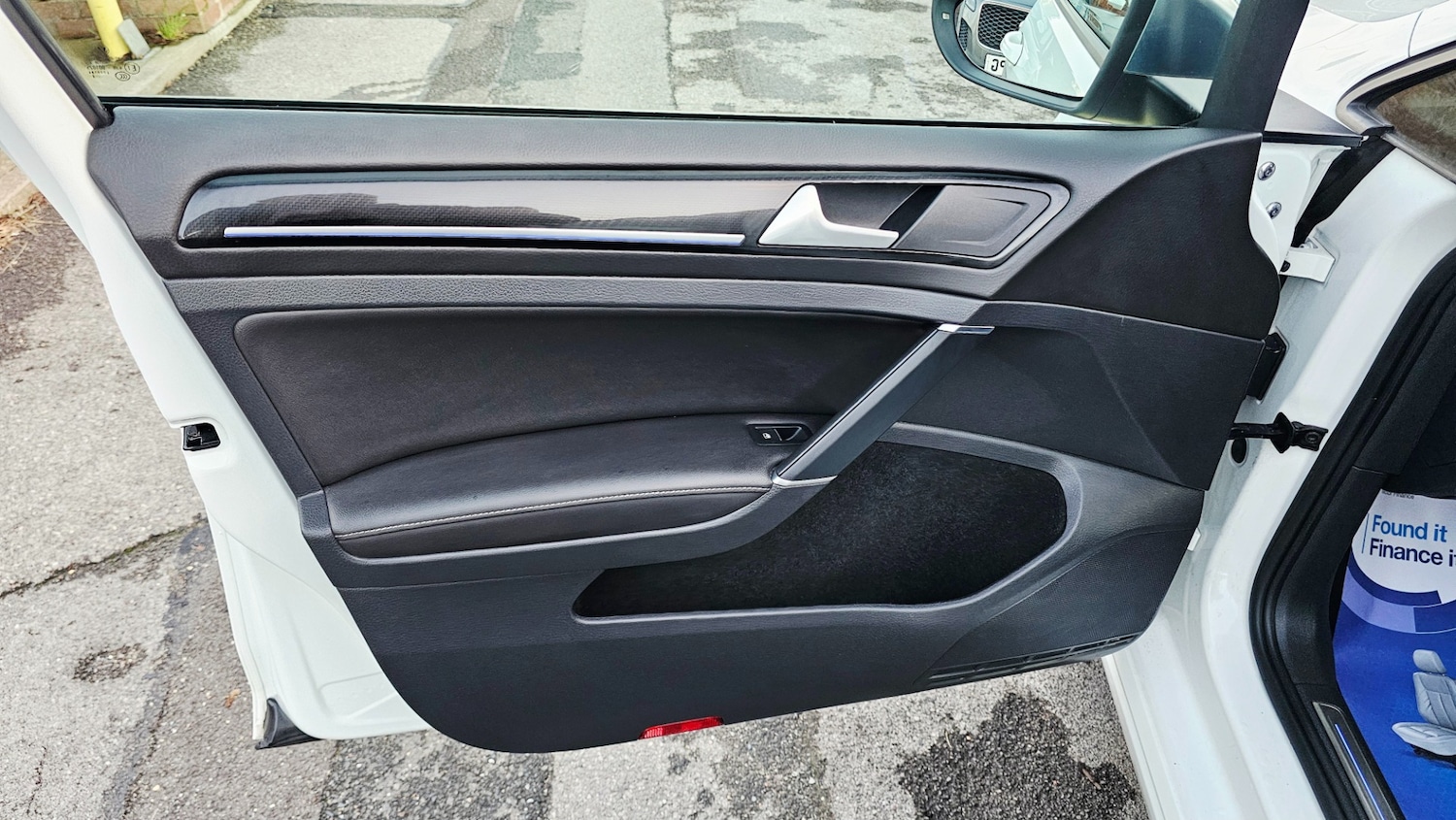 Used Volkswagen Golf 2016 for sale - 76908864: Photo 31