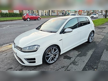 Used Volkswagen Golf 2016 for sale - 76908864: Photo