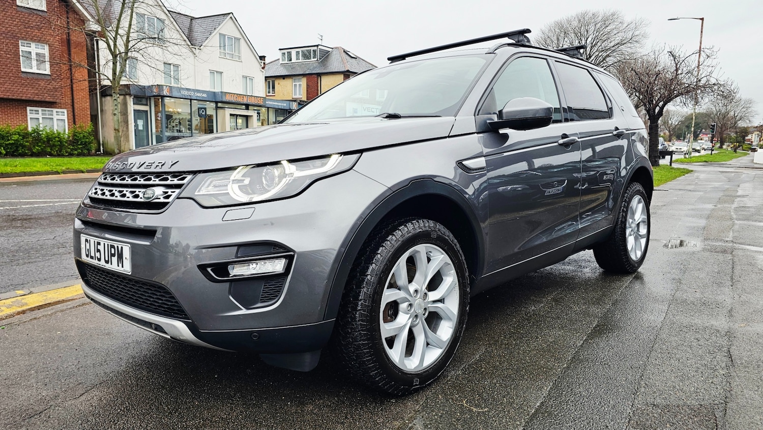 Used Land Rover Discovery Sport 2015 for sale - 77274003: Photo 2