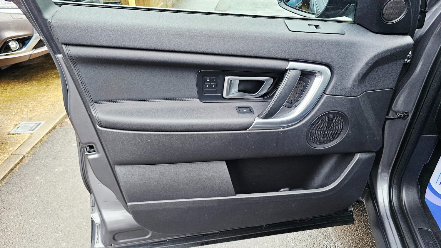 Used Land Rover Discovery Sport 2015 for sale - 77274003: Photo 27