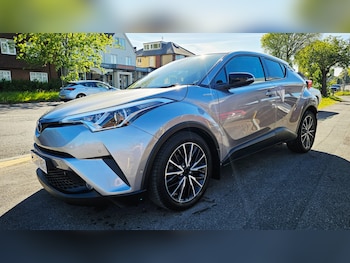 Used Toyota C-HR 2017 for sale - 78675236: Photo