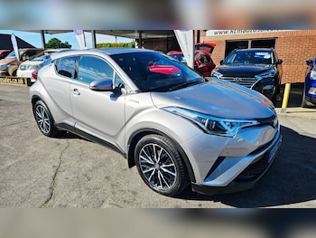 Used Toyota C-HR 2017 for sale - 78675236: Photo