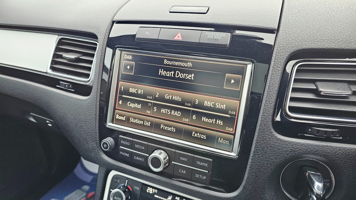 Used Volkswagen Touareg 2014 for sale - 77311472: Photo 22