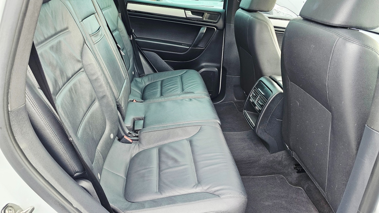 Used Volkswagen Touareg 2014 for sale - 77311472: Photo 25