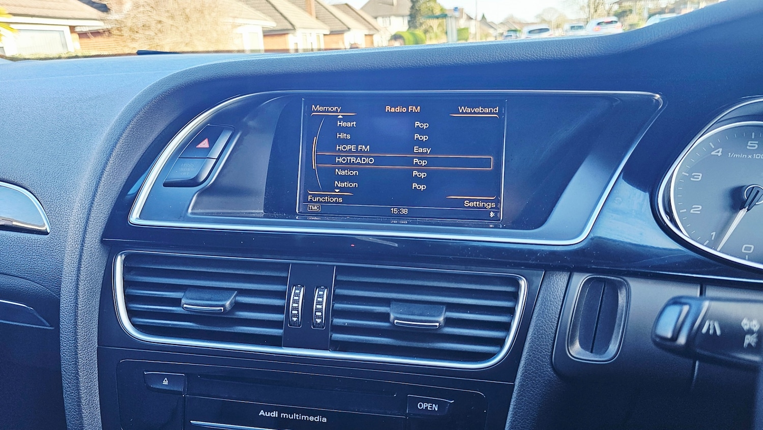 Used Audi A4 2013 for sale - 77700933: Photo 20