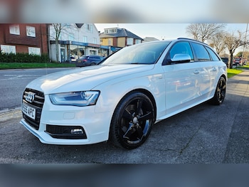 Used Audi A4 2013 for sale - 77700933: Photo