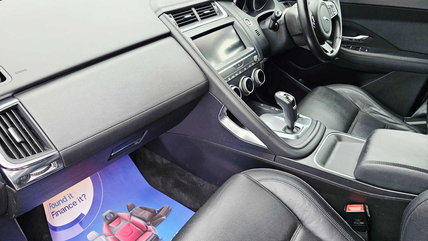 Used Jaguar E-Pace 2018 for sale - 76862833: Photo 17