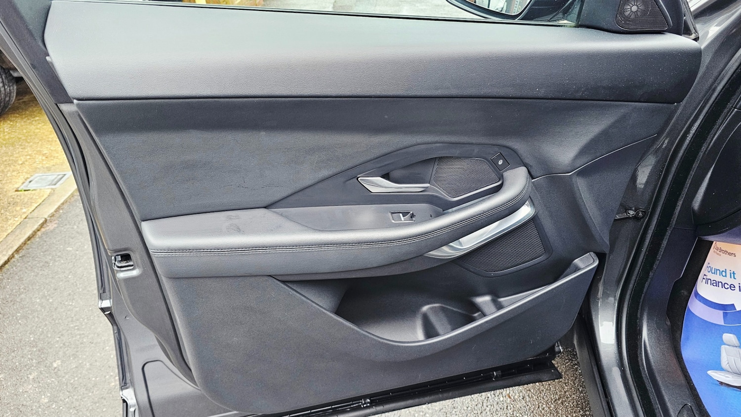 Used Jaguar E-Pace 2018 for sale - 76862833: Photo 27