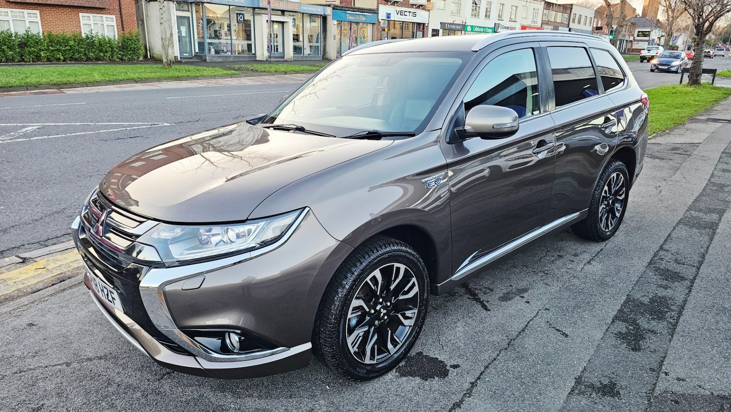 Used Mitsubishi Outlander 2018 for sale - 77011691: Photo 2